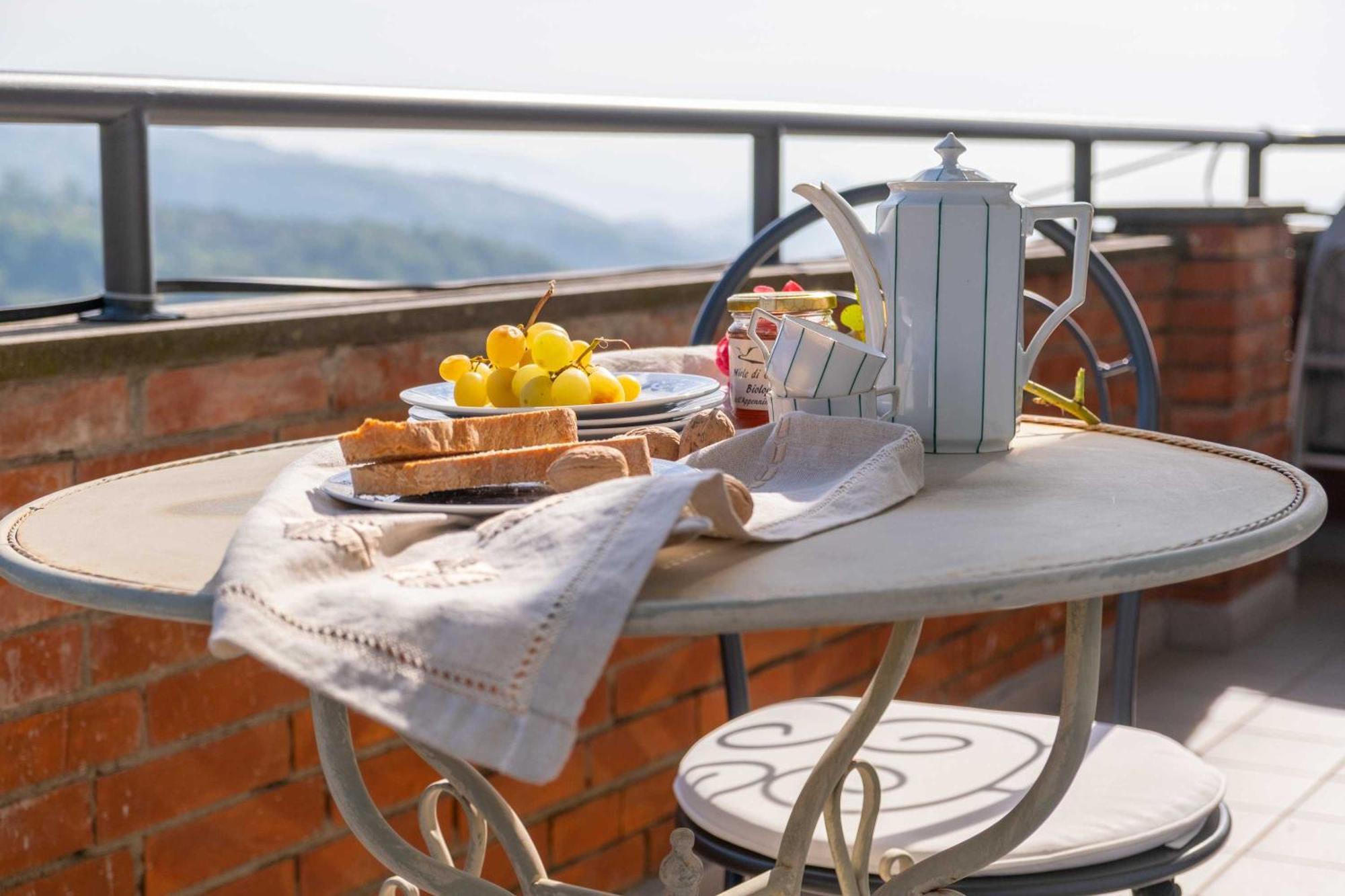 Agriturismo Irto Colle Massa e Cozzile Zewnętrze zdjęcie